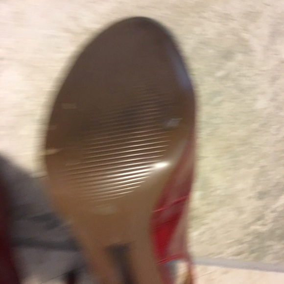 Carlos red heels - Picture 3 of 3